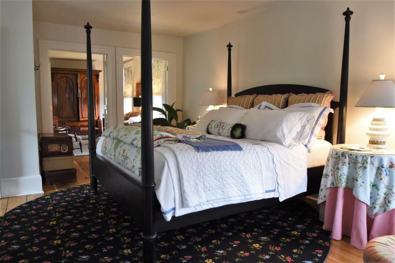 34 State "Historic Luxury Suites" สกานีทาเลส ภายนอก รูปภาพ
